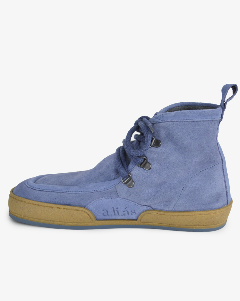 
                  
                    Alea em Bio Suede Azul para Mulher
                  
                