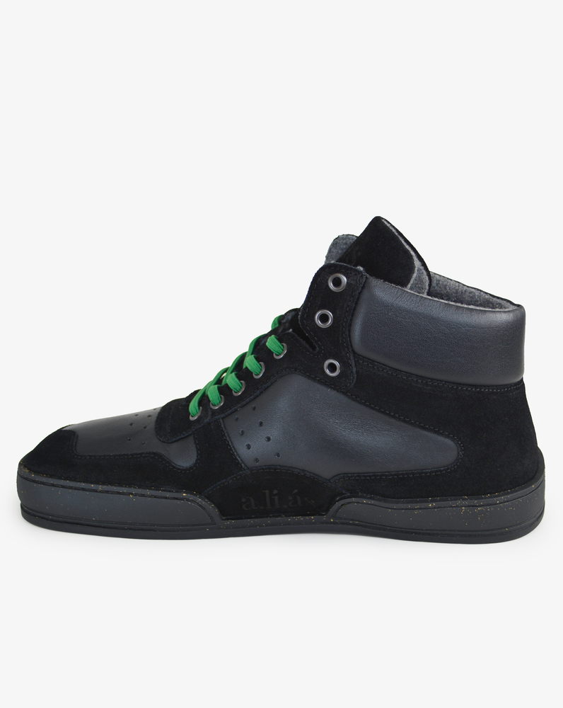 
                  
                    Aren Bio Leather/Suede Black Man
                  
                