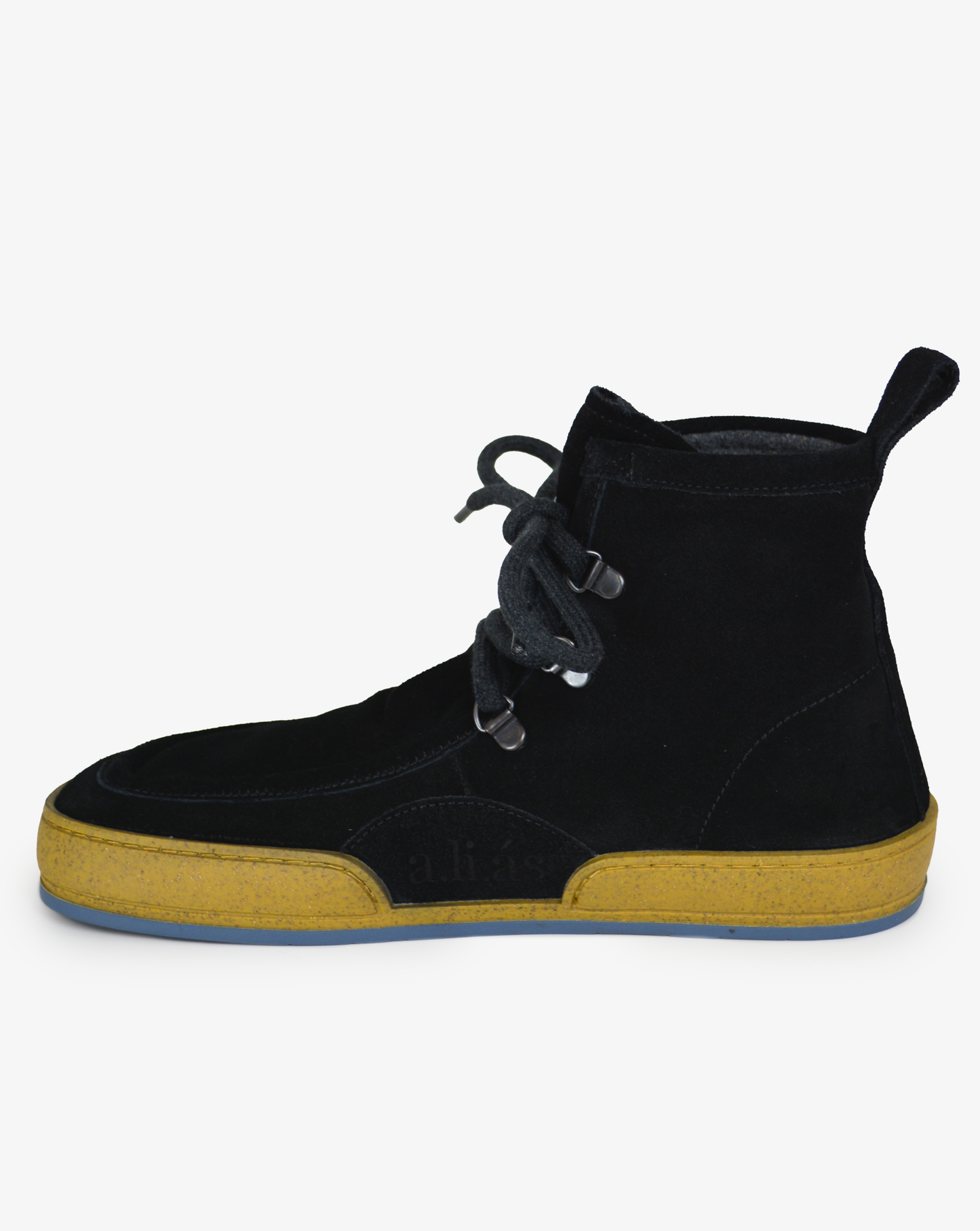 
                  
                    Alea em Bio Suede Preto para Homem
                  
                